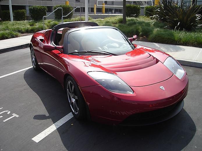 Tesla Roadster.Первый электрический спорткар