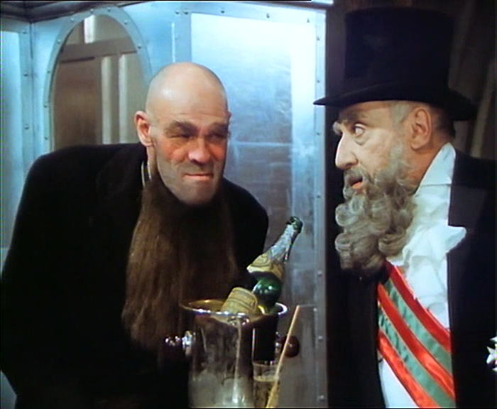 ����� ����������� �����.mkv_snapshot_01.22.45_[2011.04.10_06.42.46].png