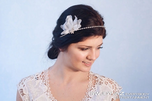 Saçlarınıza romantik toxunuşlar Saçlarınıza romantik toxunuşlar