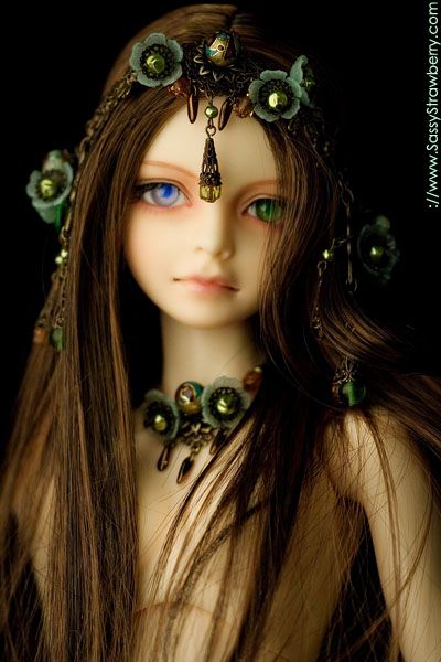 naiad_by_sassystrawberry.jpg