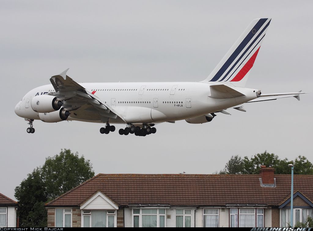 Самолёт airbus a 380