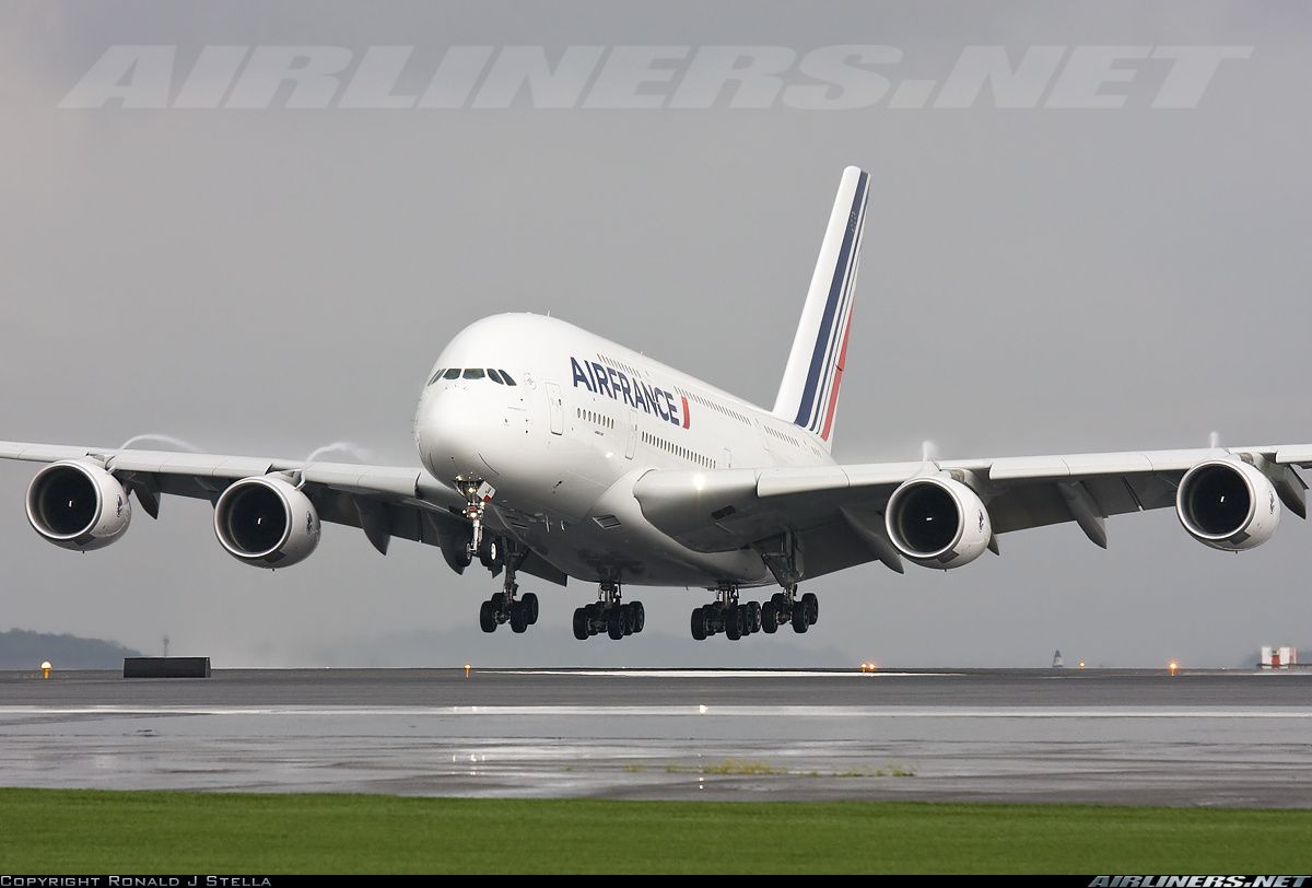 Самолёт airbus a 380