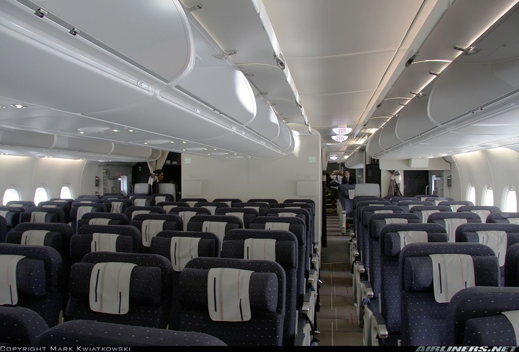 Boeing 767-300er салон