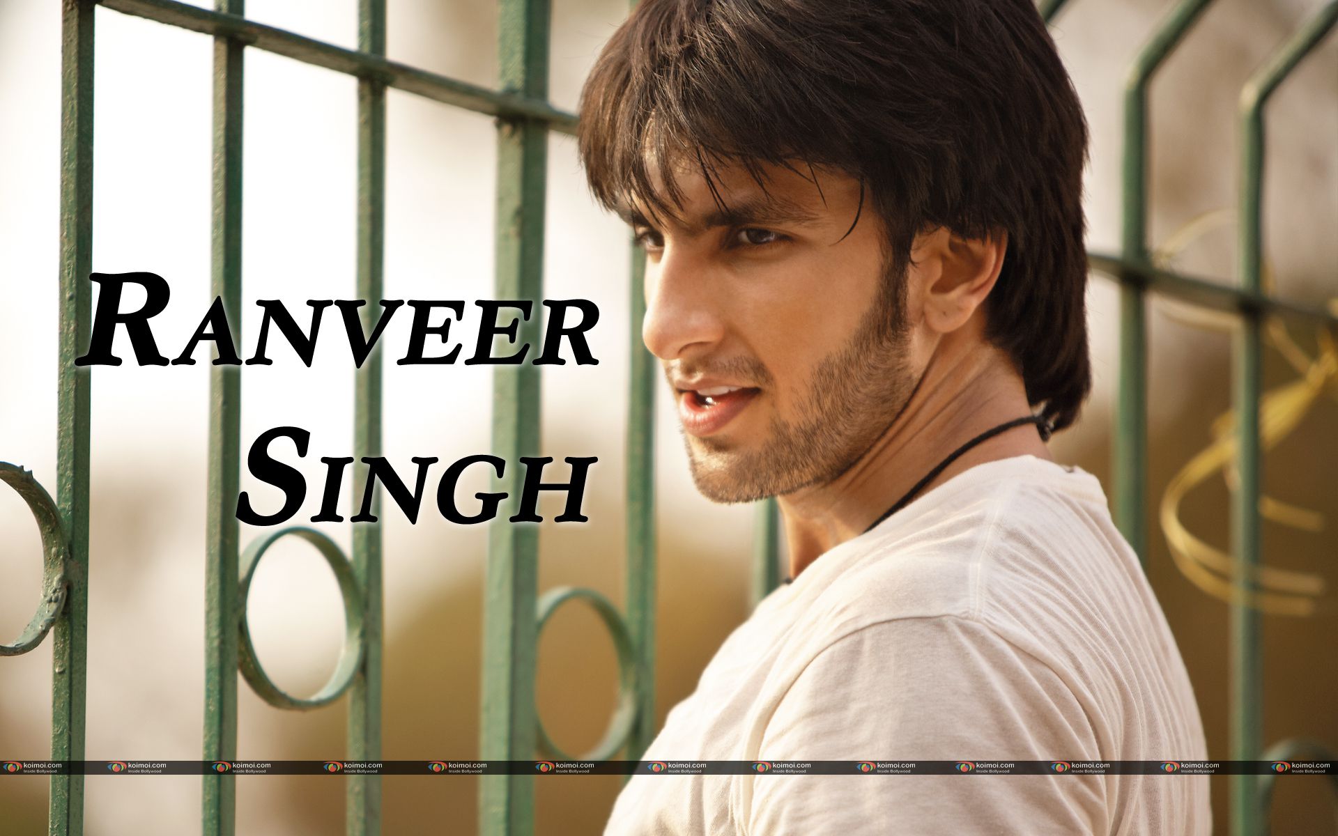 Ranveer-Singh-Wallpaper-1_1920x1200.jpg