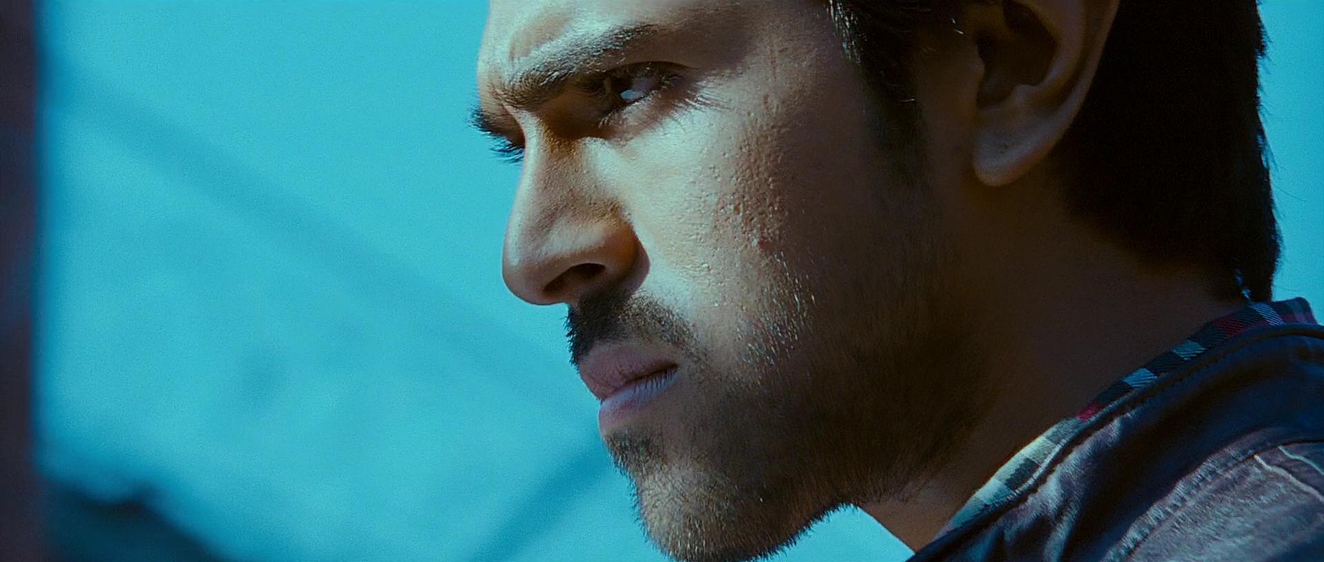 Naayak - Blu-Ray - 1080p - x264 - DTS - [DDR][03-37-53].JPG