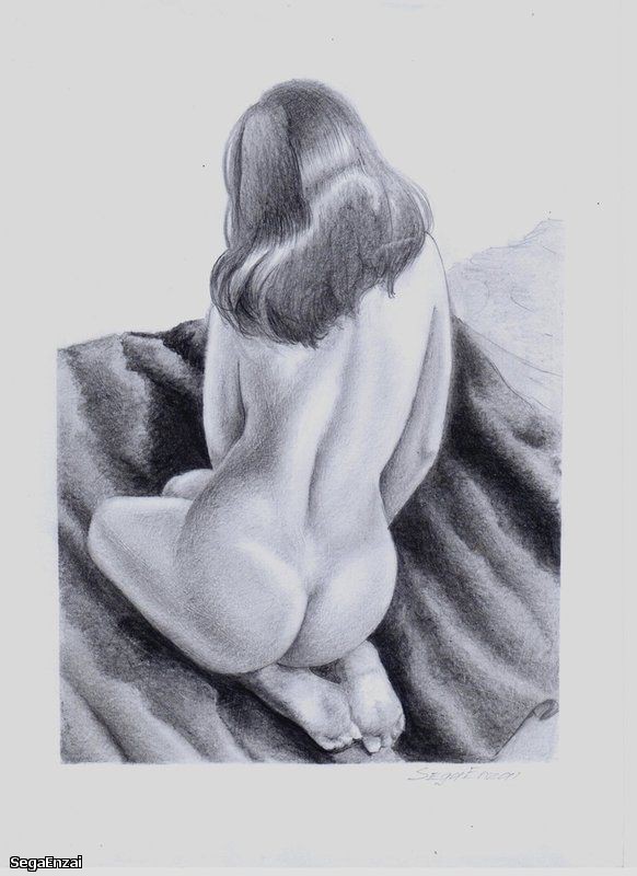 Рисунки карандашом голых женщин