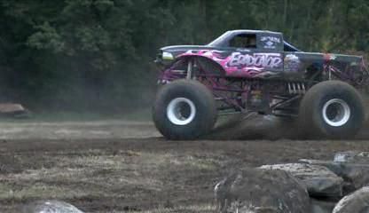 Trucks Gone Wild 7[(042514)21-56-09].JPG