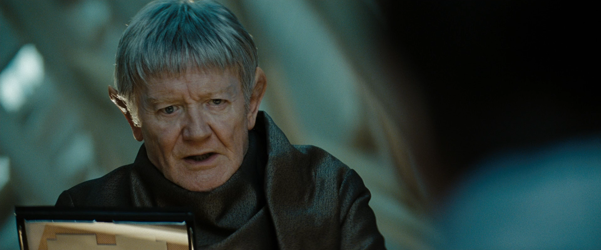 Star.Trek.2009.BluRay.1080p.x264.DTS-WiKi.mkv_snapshot_00.18.51_[2013.11.11_00.30.36].png