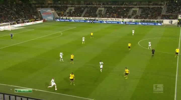 Чемпионат Германии 2013-14  12-й тур  Обзор  НТВ+.avi_20131112_054728.926.jpg