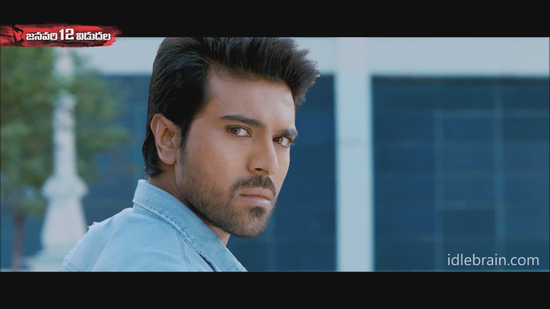 Yevadu Cheliya Cheliya song promo - idlebrain_com-0-00-16-085.jpg