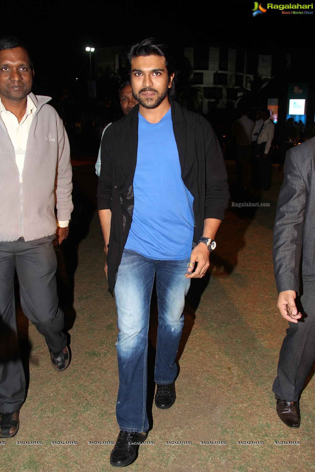 healer-book-launch191.jpg