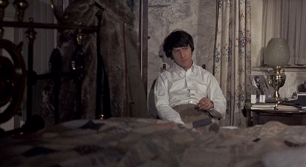 Соломенные псы.1971 (Д.Хоффан).mkv_snapshot_01.08.19_[2014.01.27_16.50.36].png