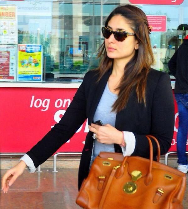 Kareena-Kapoor-spotted-at-Jaipur-Airport.jpg