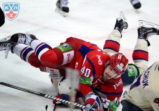 1396029713_b_28-marta-2014-goda-jaroslavl-plej-off-kkhl-1-4-finala-match-6-lokomotiv-ska-2-0.jpg