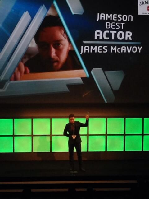 Bj_w_-UIQAAQuaH.jpg large.jpg