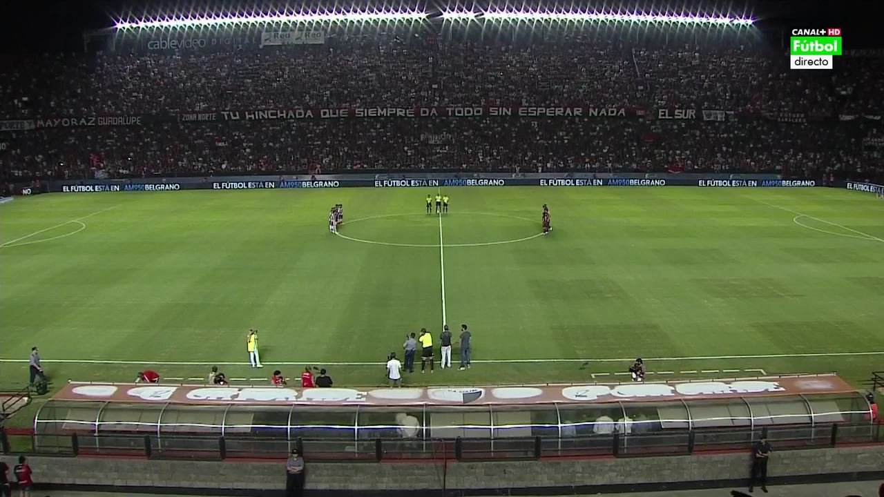 Чемпионат Аргентины 2016  7-й тур  Колон (Санта-Фе) - Ривер Плейт (Буэнос-Айрес)  Canal+ HD.mkv_000091880.jpg