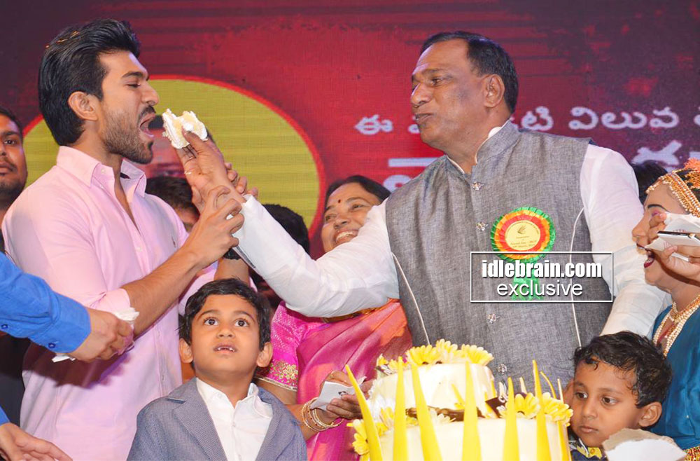 ramcharan-mallreddyeng-annualday103.jpg