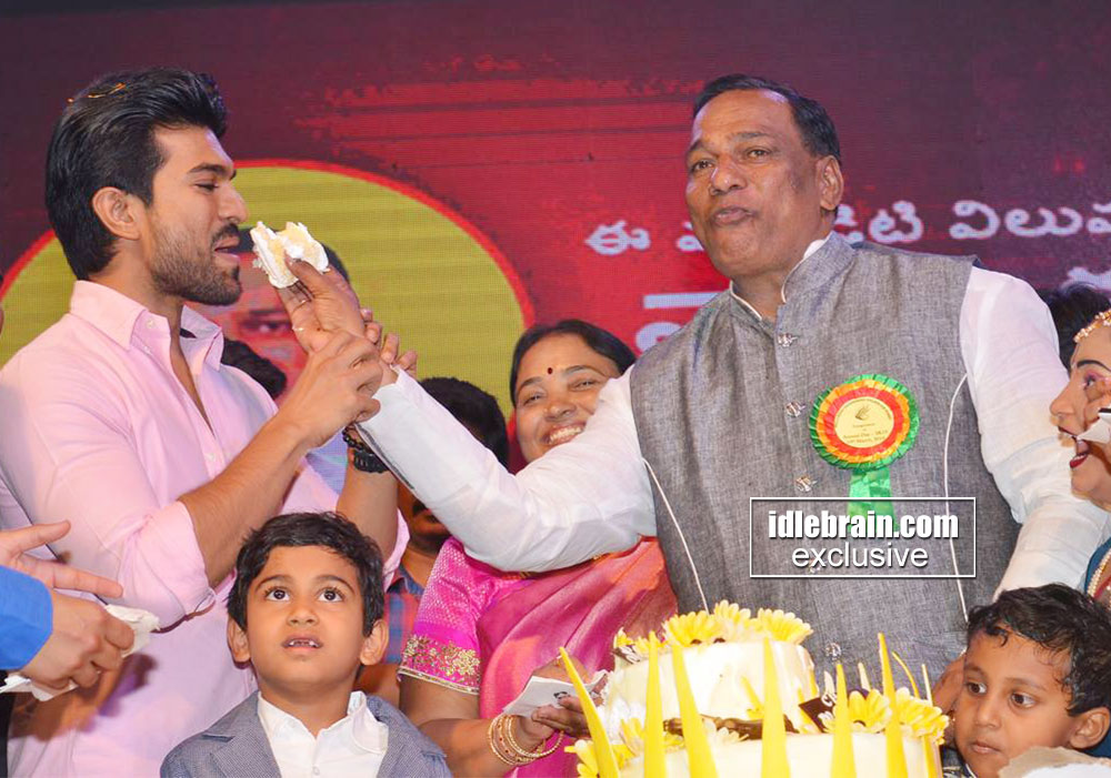 ramcharan-mallreddyeng-annualday104.jpg