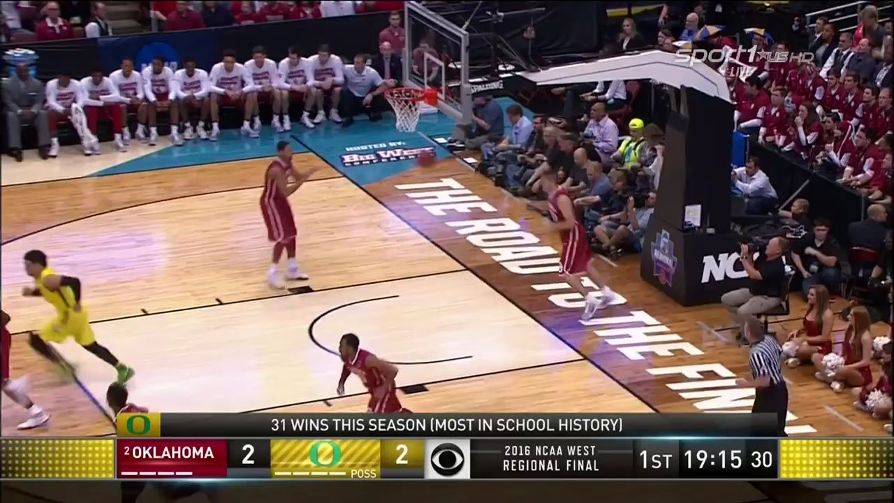 NCAAM 2015-2016  March Madness  Elite Eight®  West  26.03.2016  (2) Oklahoma vs. (1) Oregon.mkv_000096720.jpg