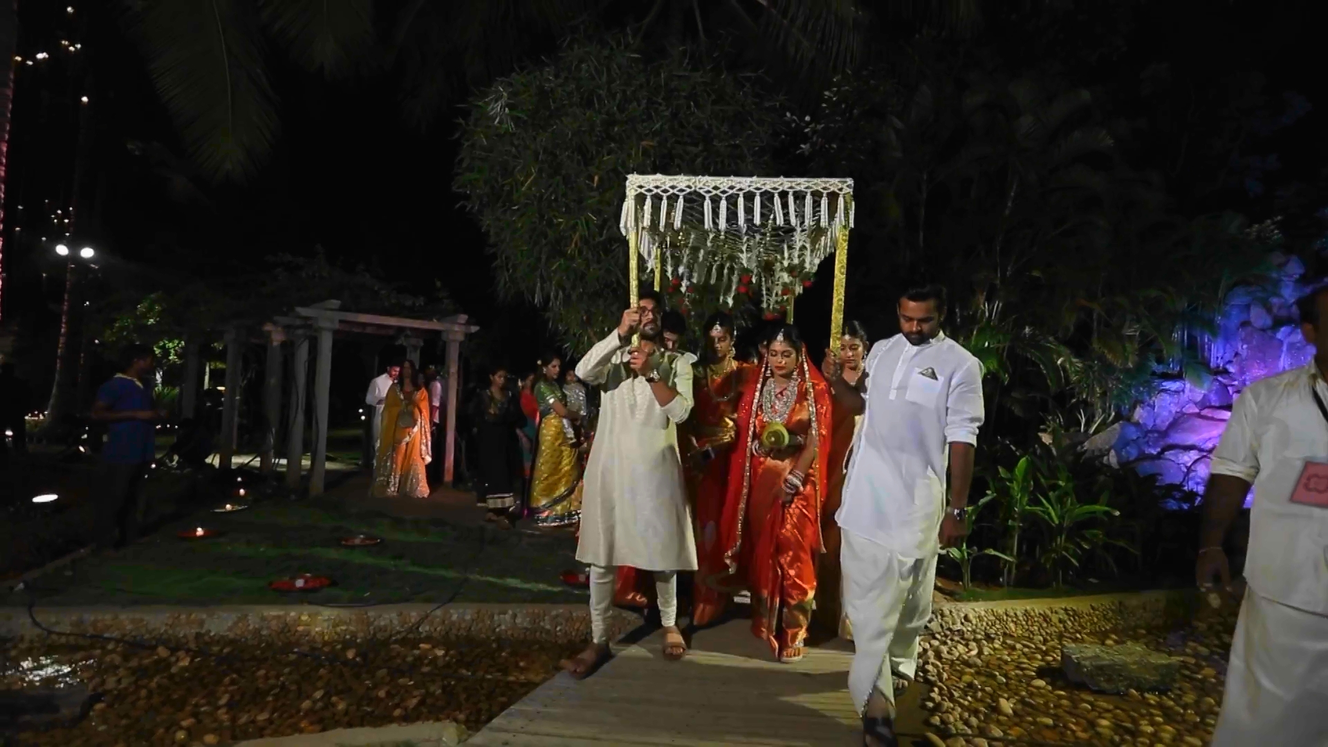 Chiranjeevi's Daughter Sreeja wedding - idlebrain_com-0-00-16-873.jpg