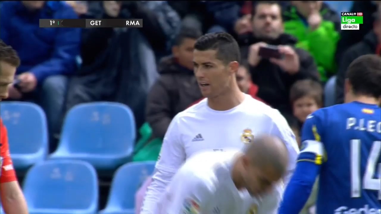 Чемпионат Испании 2015-2016  33-й тур  Хетафе – Реал Мадрид.mkv_20160417_103816.109.jpg