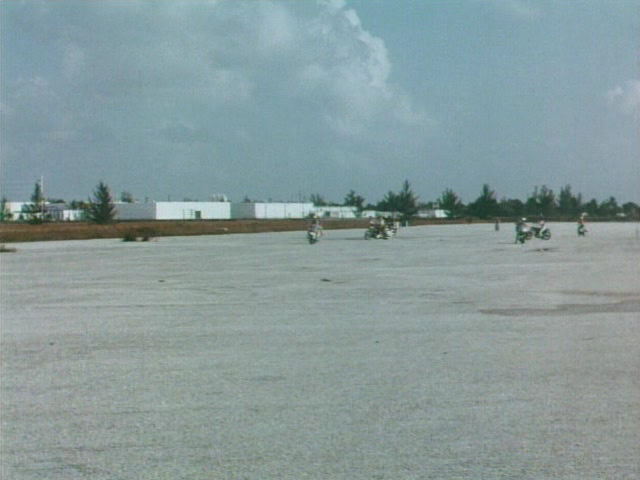 на колесах_T02[(075722)13-04-50].PNG