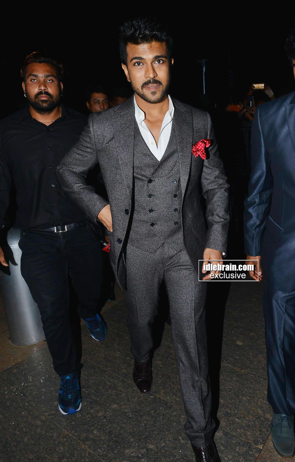 celebs-63rdfilmfareawards30.jpg