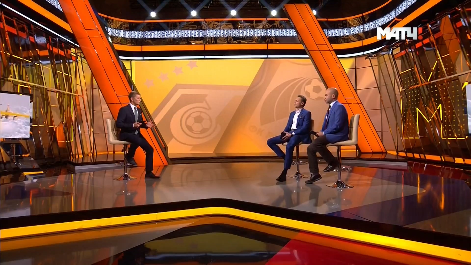 Все на футбол! Афиша  Эфир от 14.10.2016 (2130)  Матч ТВ.ts_20161016_031511.046.jpg