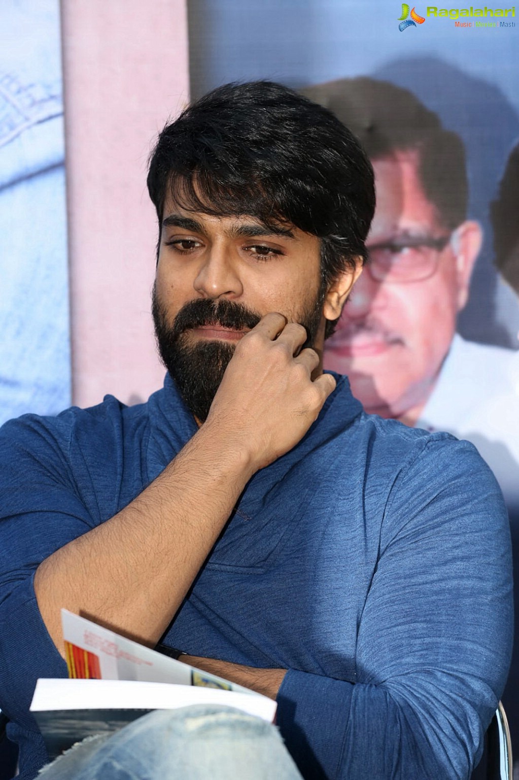 chiranjeevi-book-launch-by-ramacharan91.jpg