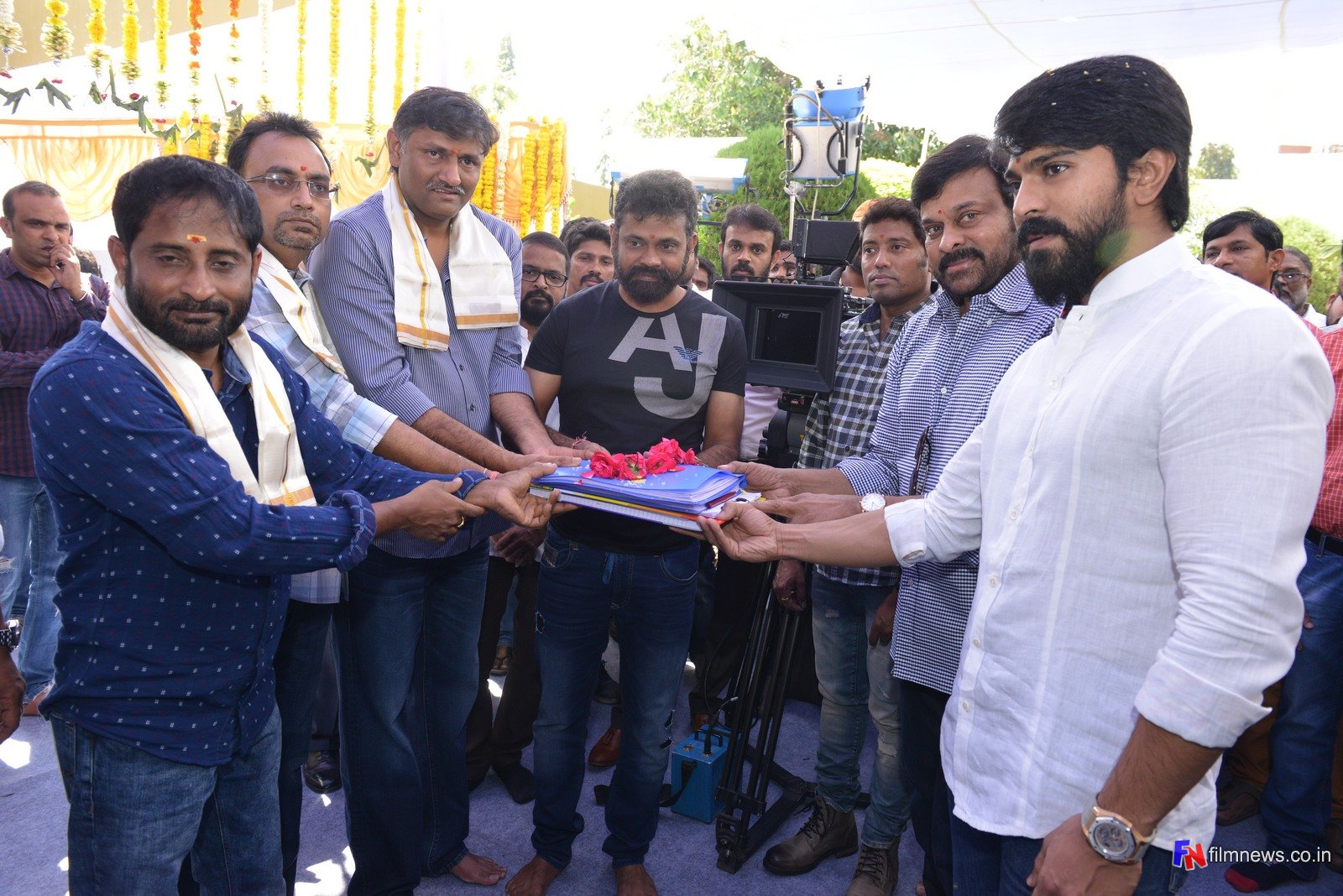 Ram-Charan-and-Sukumar-Movie-Muhurtham-Photos(11).jpg