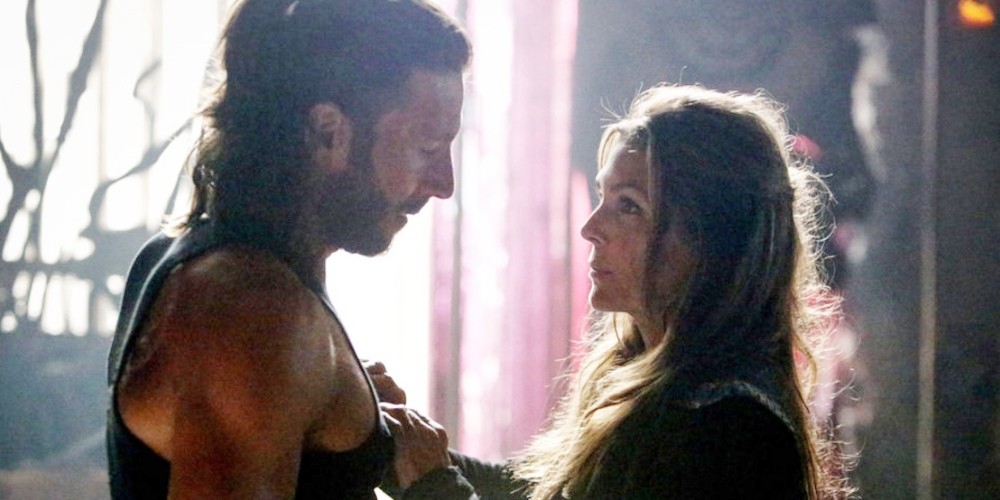 The-100-season-4-episode-2-Abby-Roan.jpg