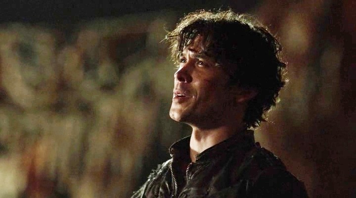 The_100_S04E01_WEB-DLRip_XviD_Rus_Eng-0-23-15-933.jpg