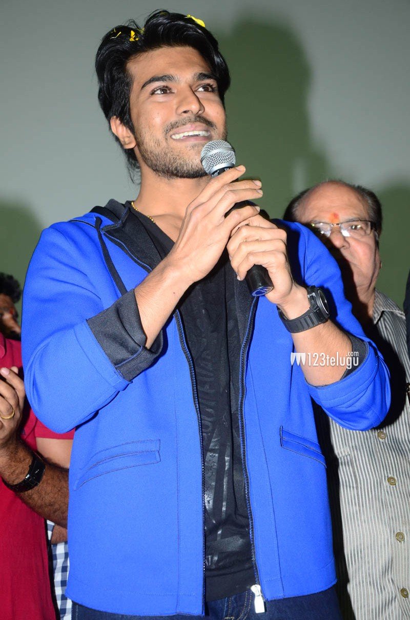 Yevadu Theatrical Trailer Launch (33).jpg