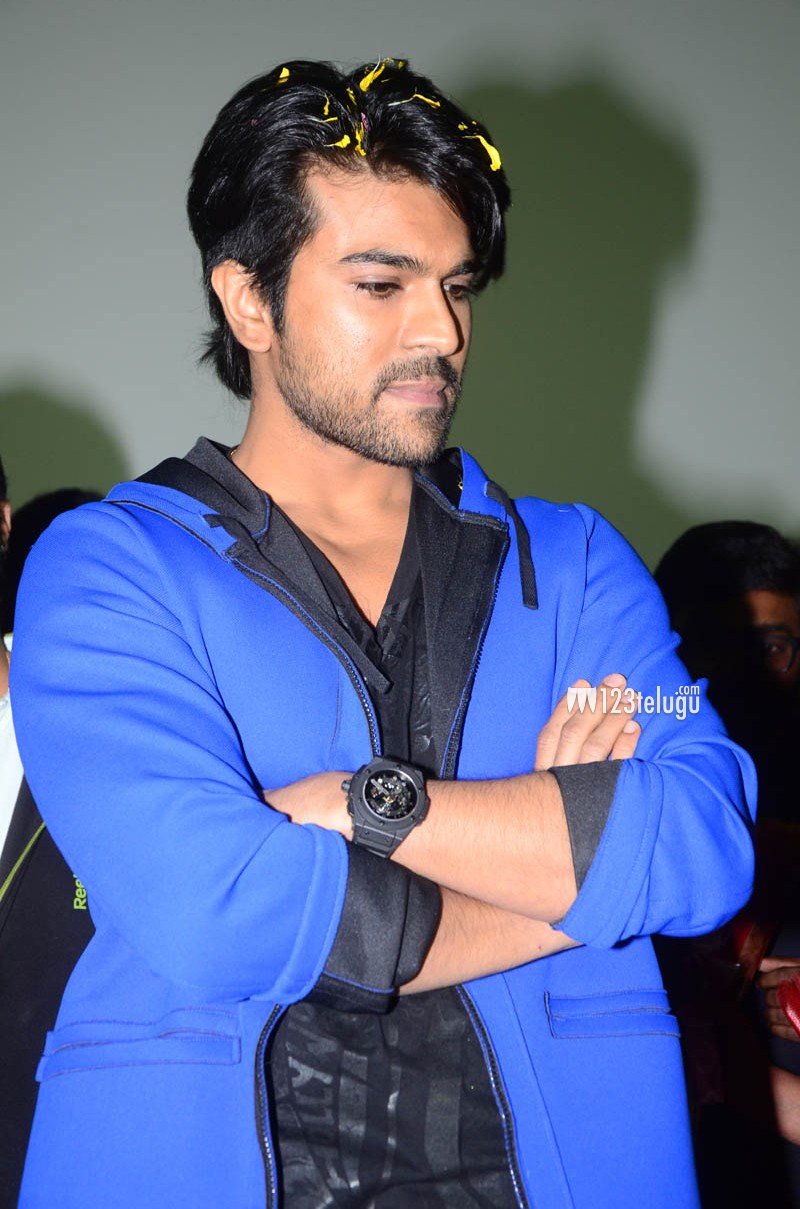 Yevadu Theatrical Trailer Launch (26).jpg