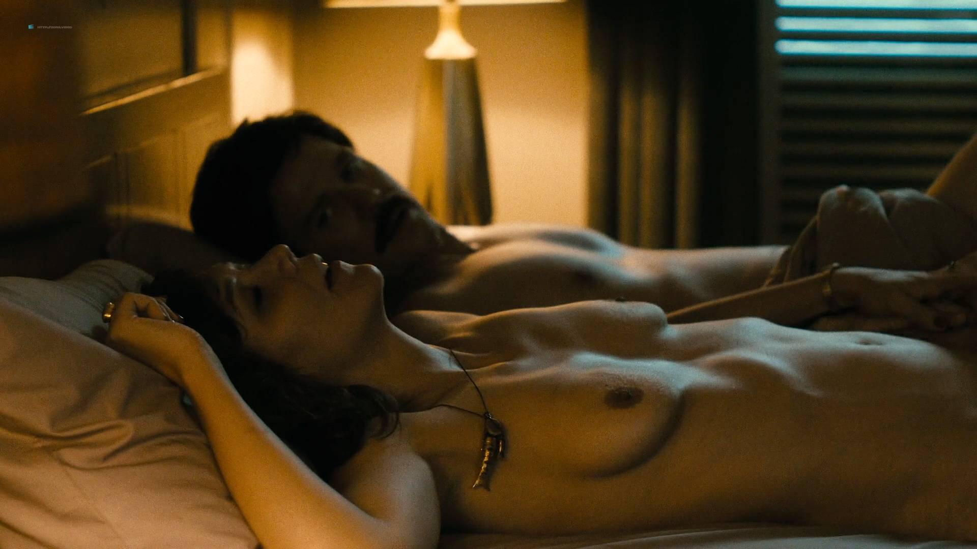 Maggie-Gyllenhaal-nude-topless-and-sex-Kayla-Foster-and-Olivia-Luccardi-nud...
