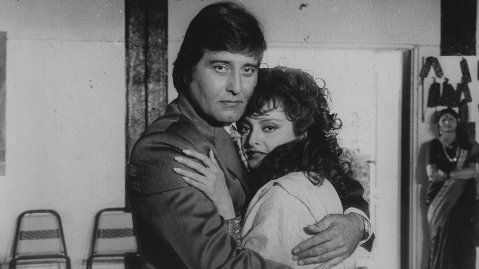 vinod-khanna-and-rekha-rekha-kismat-ki_e7582370-2b1d-11e7-a28f-c563b2540923.jpg