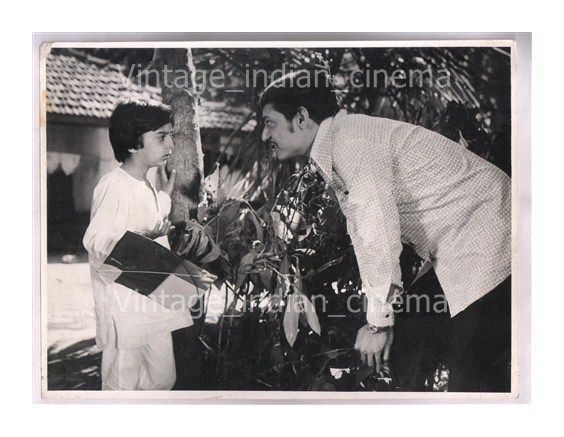 Original-Bollywood-Actor-photo-Amol-Palekar-In-Chitchor.jpg