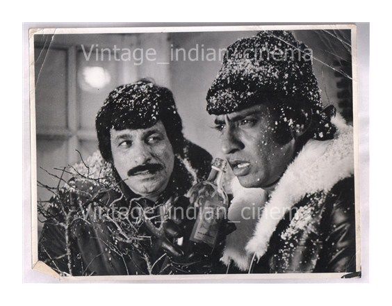 Original-Bollywood-Rare-photo-Kader-khan-Ranjeet-In-Lootmaar.jpg