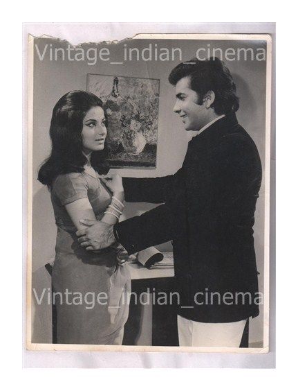Original-Bollywood-Rare-photo-Maushmi-Vijay-In-Naatak-1976.jpg