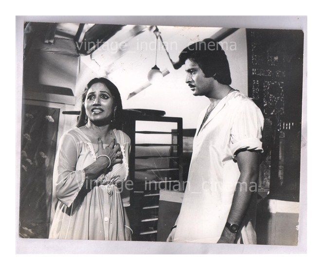 Original-Bollywood-Rare-photo-Deepak-shobhna-In-Sannata-1981.jpg