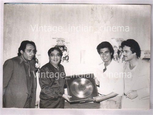 Original-Bollywood-photo-Raj-Babbar-Ranjeet-In-Muqaddar-ka.jpg
