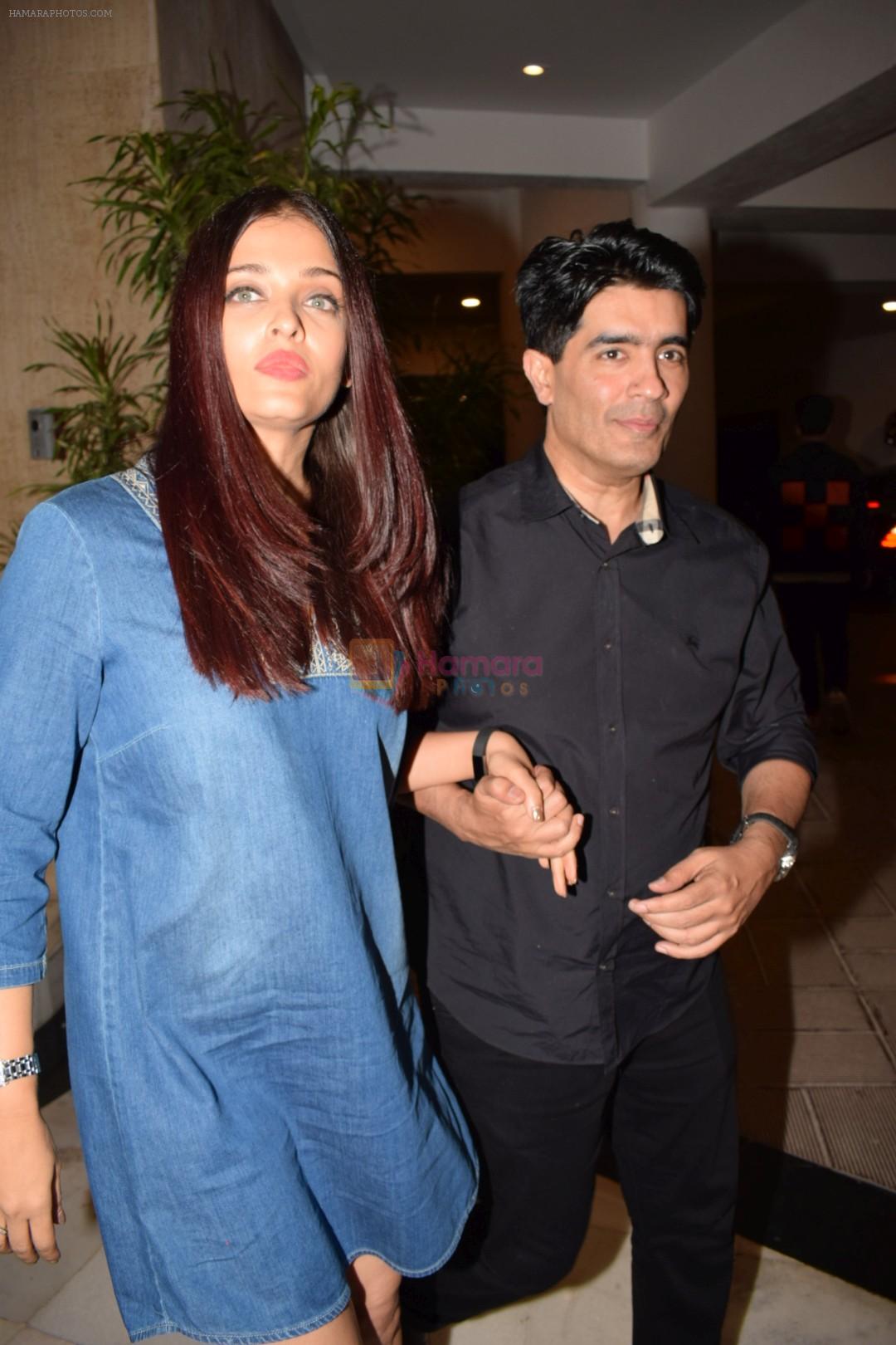 hpse_fullsize__1989664894_Aishwarya Rai Bachchan Spotted At Manish Malhotra House on 7th Nov 2017 (25)_5a02a857066c9.JPG