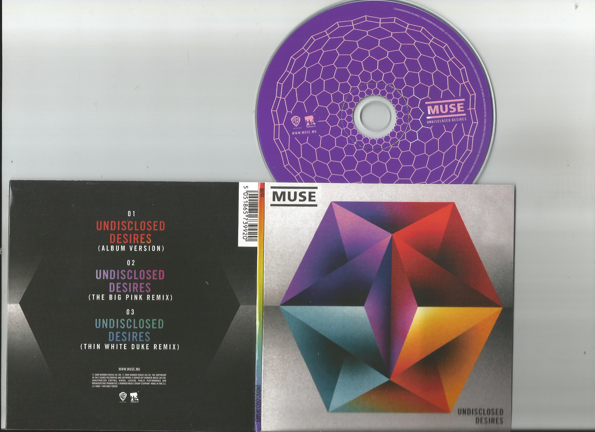 Muse undisclosed desires. Стробоскопический диск для винила. Undisclosed Desires. Muse undisclosed Desires обложка. Muse - undisclosed Desires танцовщица из клипа.