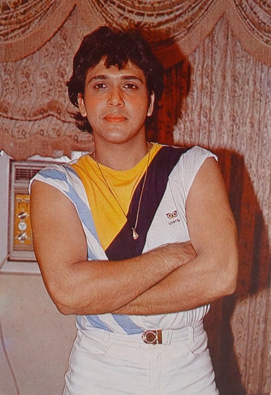 Bollywood-actor-Govinda-Rare-postcard.jpg