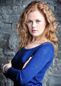 Елена Суркова