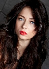 Настасья Самбурская