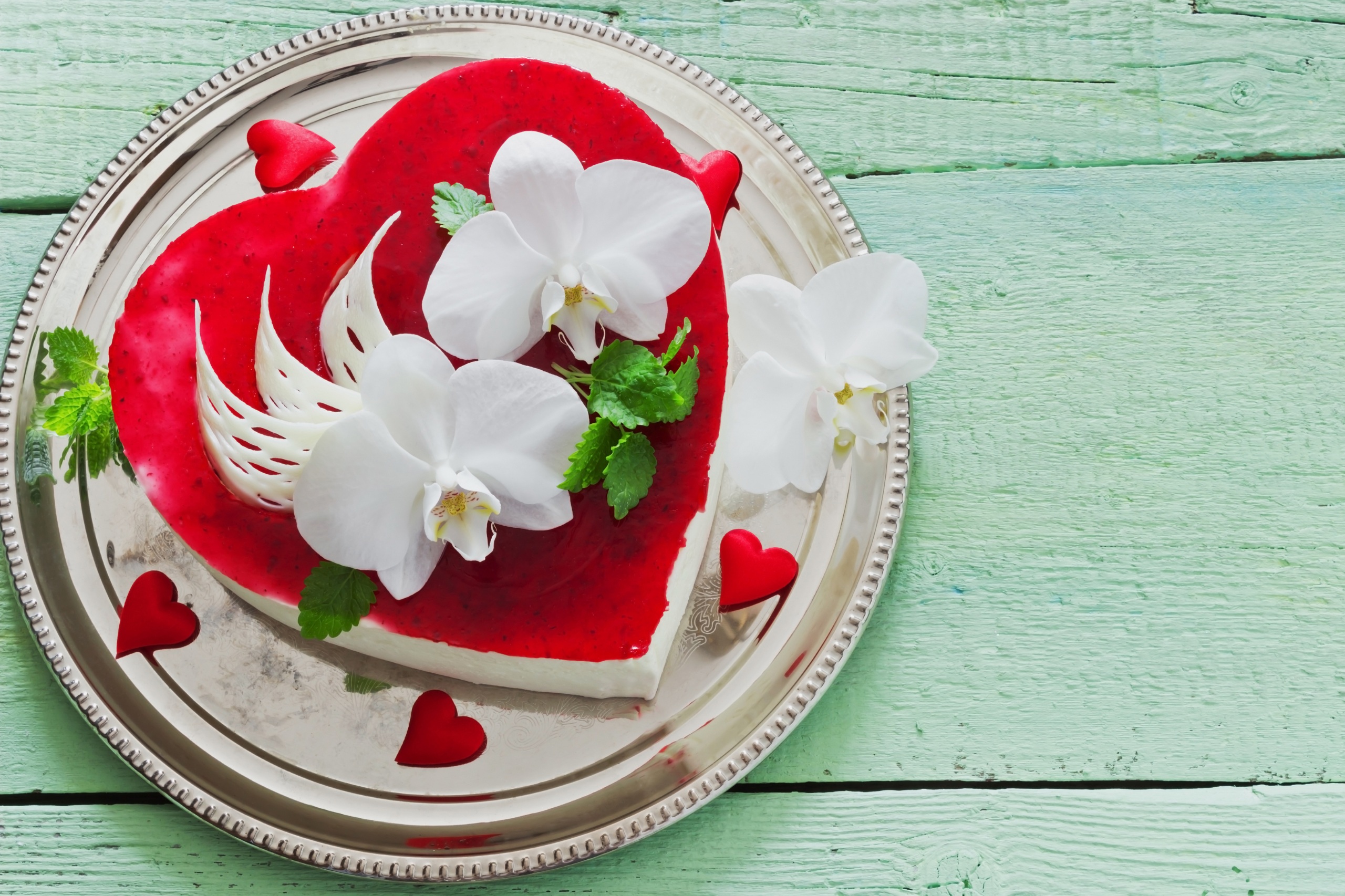 Valentine's_Day_Sweets_Cakes_Orchid_Wood_planks_540607_2560x1706.jpg