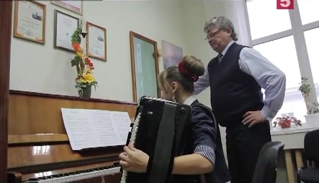 Антонов_Я.не.жалею.ни.о.чем.2015.SATRip-ylnian.avi_snapshot_10.03.534.png