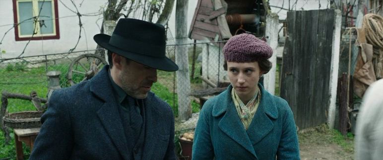 Проклятие монахини_(2018)_HDRip-AVC_[-=DoMiNo=-].mkv_20181128_165308.559.png