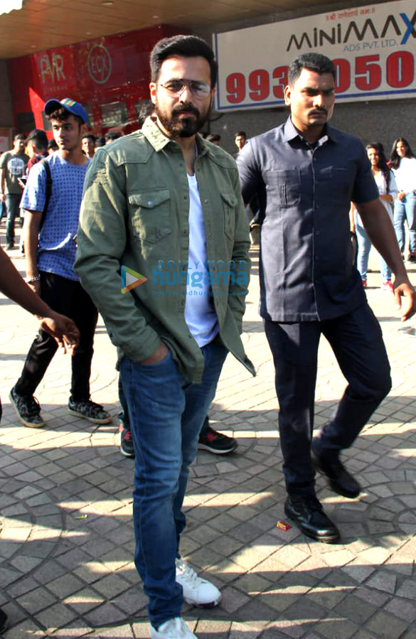 Emraan-Hashmi-spotted-in-Andheri-3.jpg
